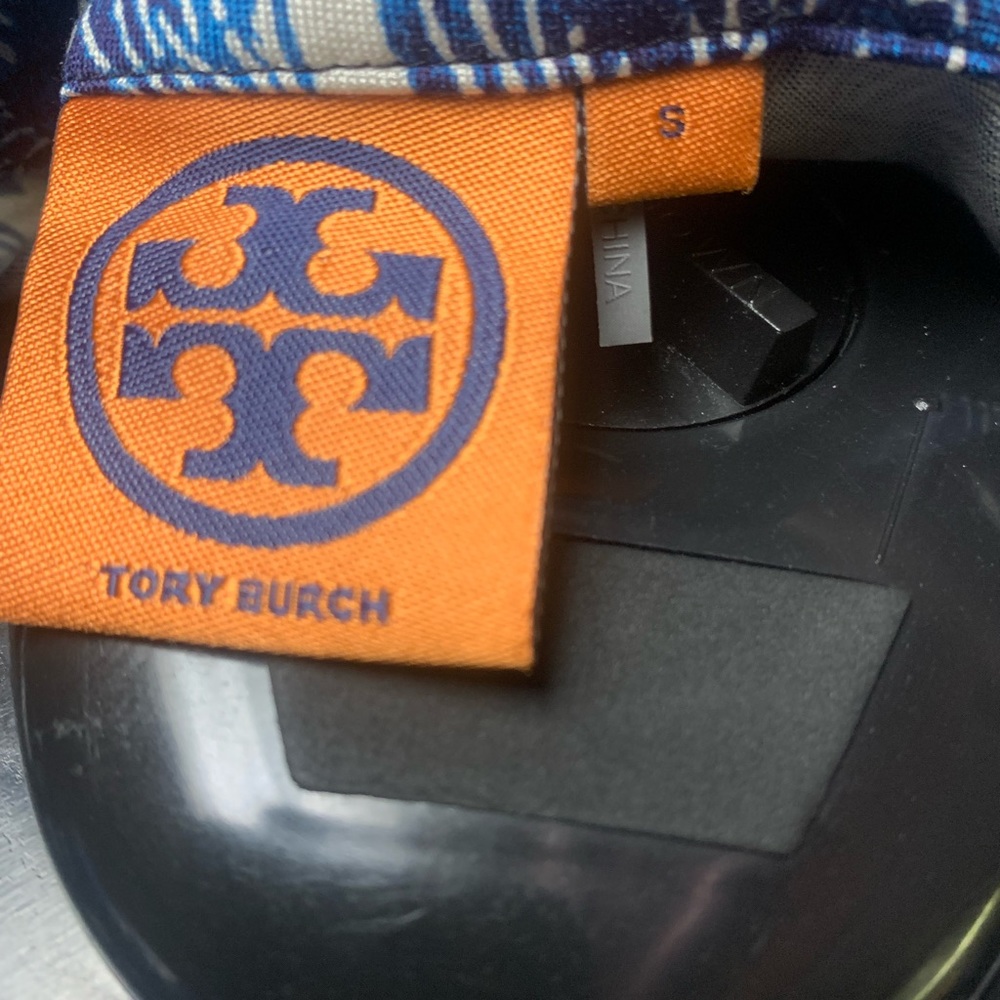Tory Burch Silky Floral Blouse sz S (329) - Picture 3 of 4
